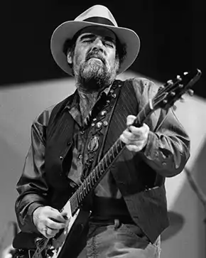 Blues guitarist Lonnie Mack