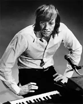 Rock music keyboardist Ray Manzarek