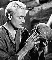 Actor Laurence Olivier in the movie Hamlet