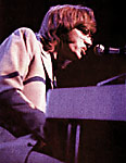 Rock keyboardist Ray Manzarek