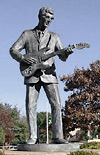 Buddy Holly statue